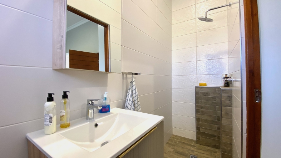 3 Bedroom Property for Sale in Port Owen Western Cape